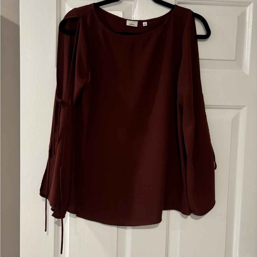 Aritzia Wilfred Women Tie Sleeve Burgundy Top Blouse Size Small;great condition